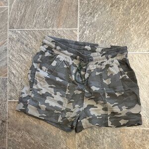 Universal Thread Camouflage Shorts